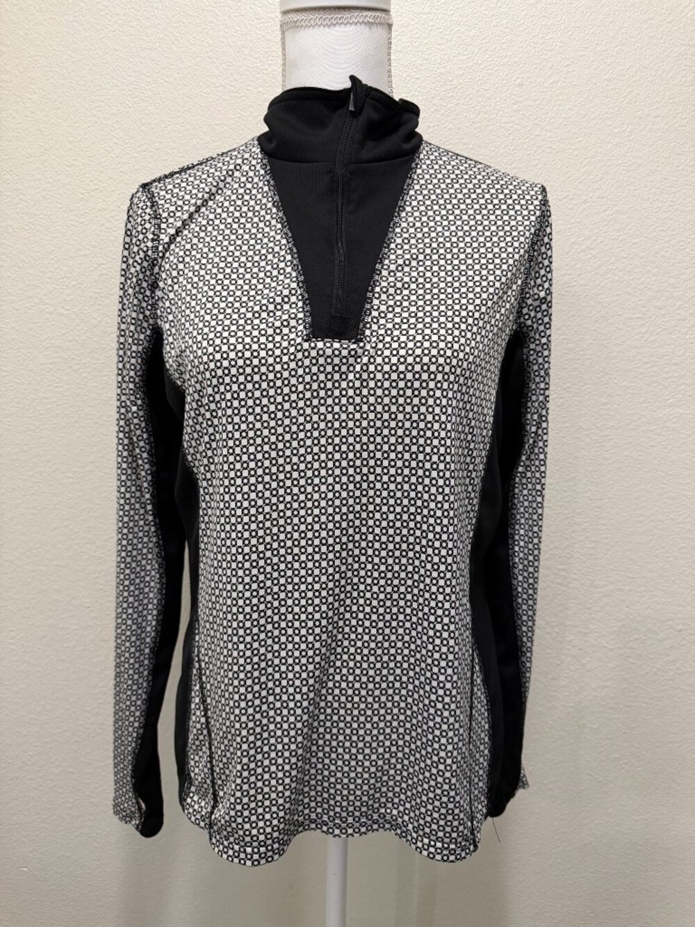 Land's End black and white athletic 1/4 zip black white jacket, Woman's Large